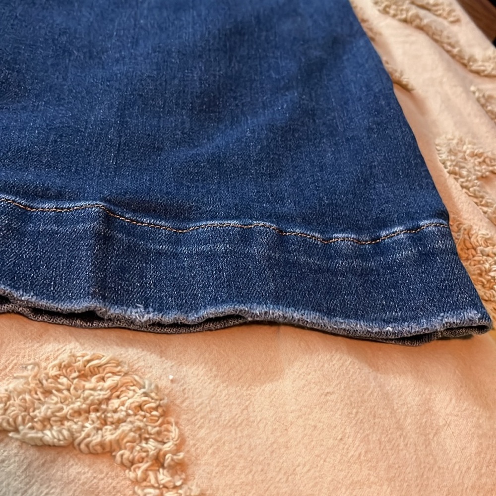 Good American flare jeans - Picture 9 of 9